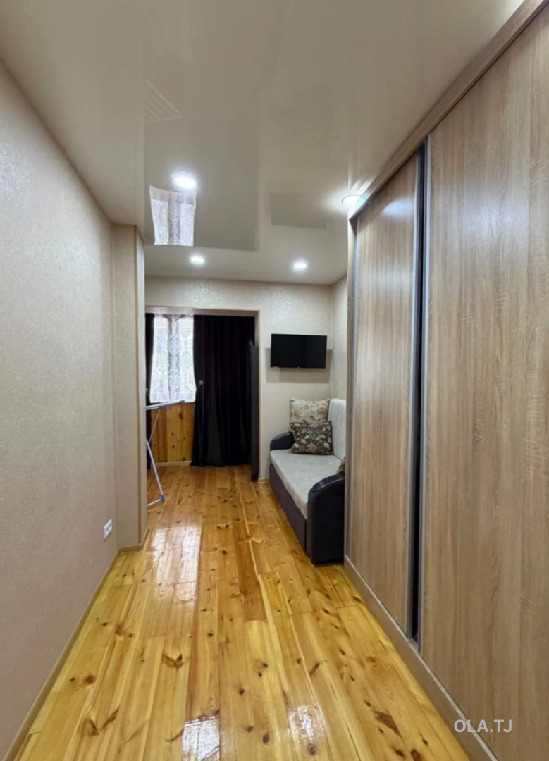 3 комнатная квартира, 4 этаж, 70 м²
