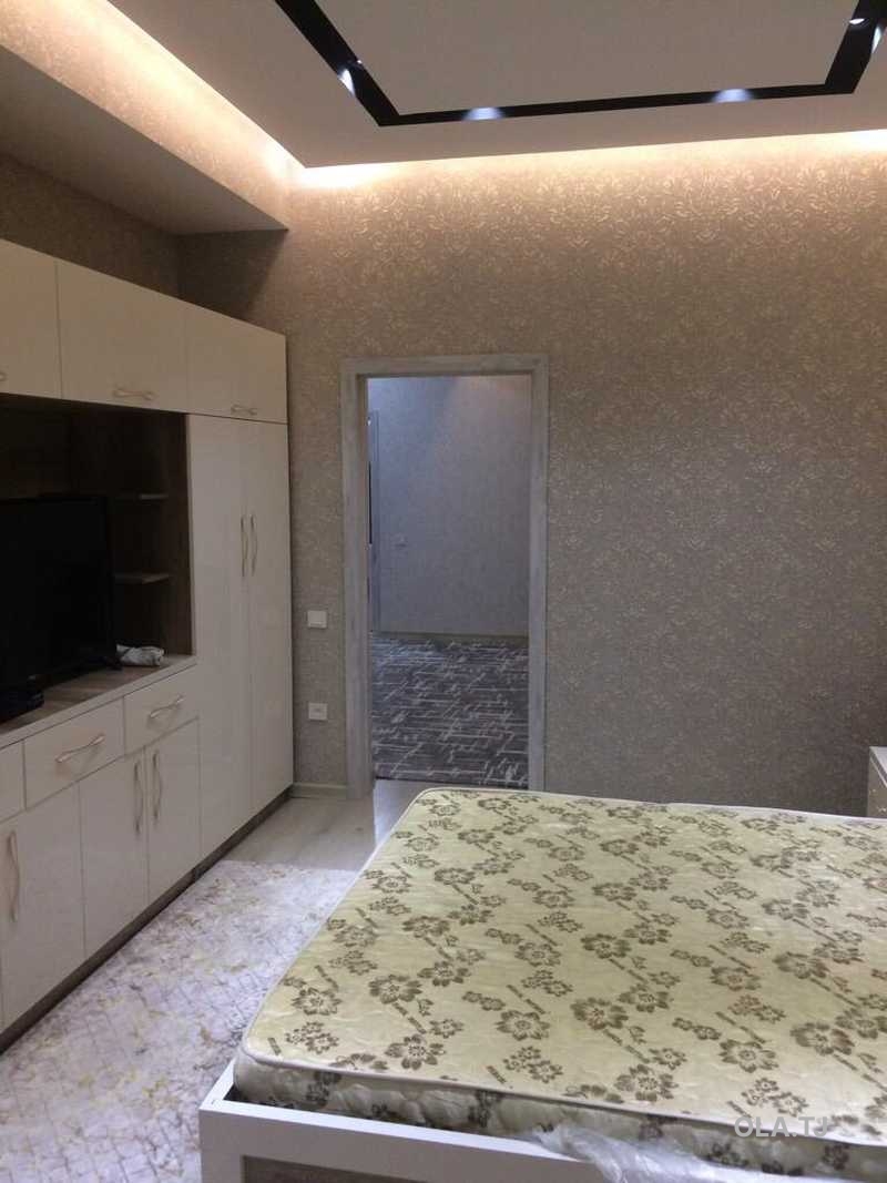 3 комнатная квартира, 12 этаж, 100 м²