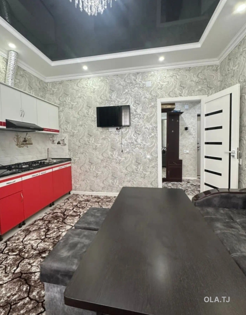 1 комнатная квартира, Цокольный этаж, 48 м²