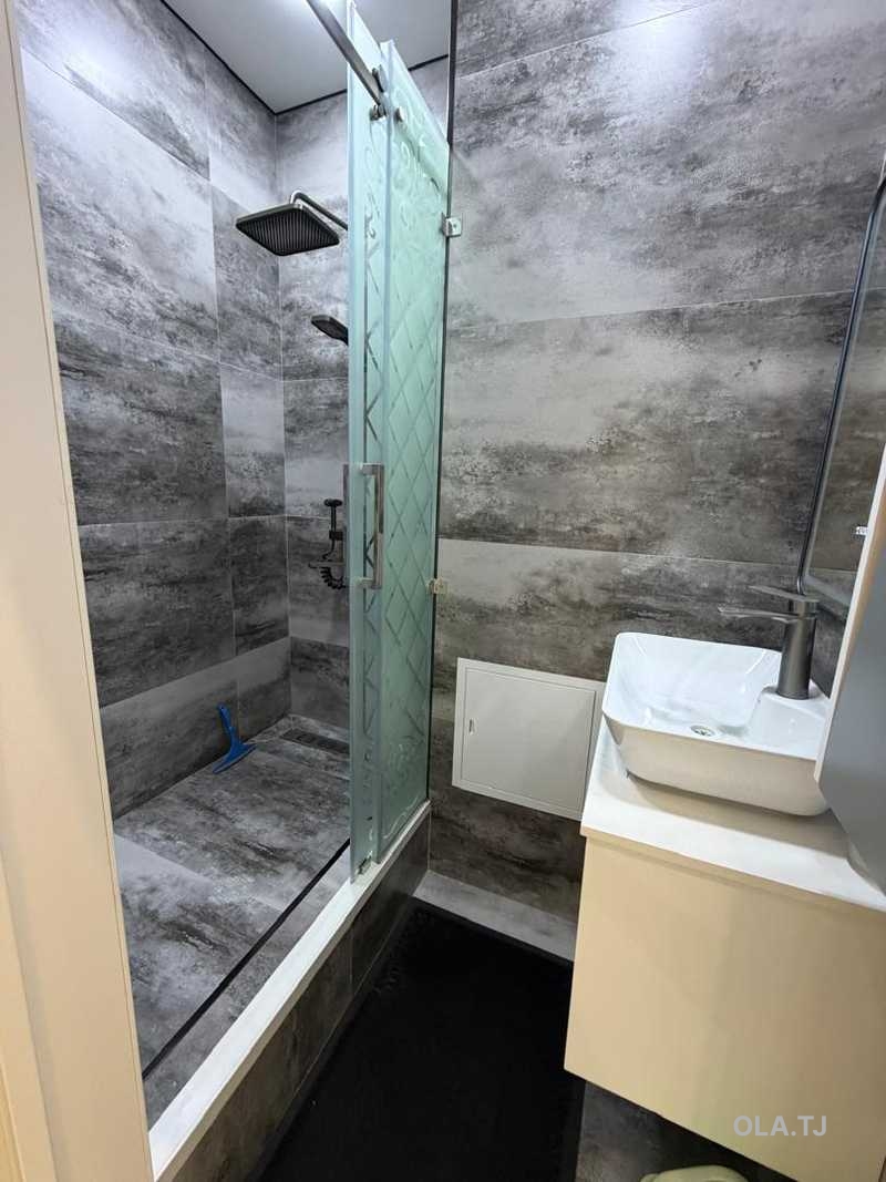 2 комнатная квартира, 11 этаж, 70 м²