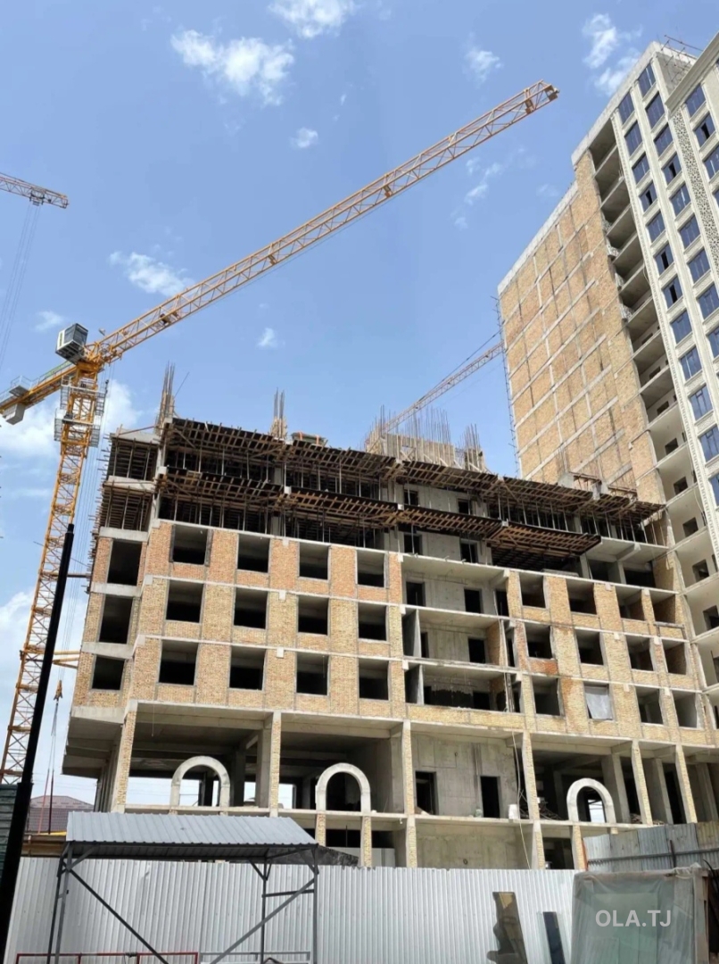 4 комнатная квартира, 11, 153 м²