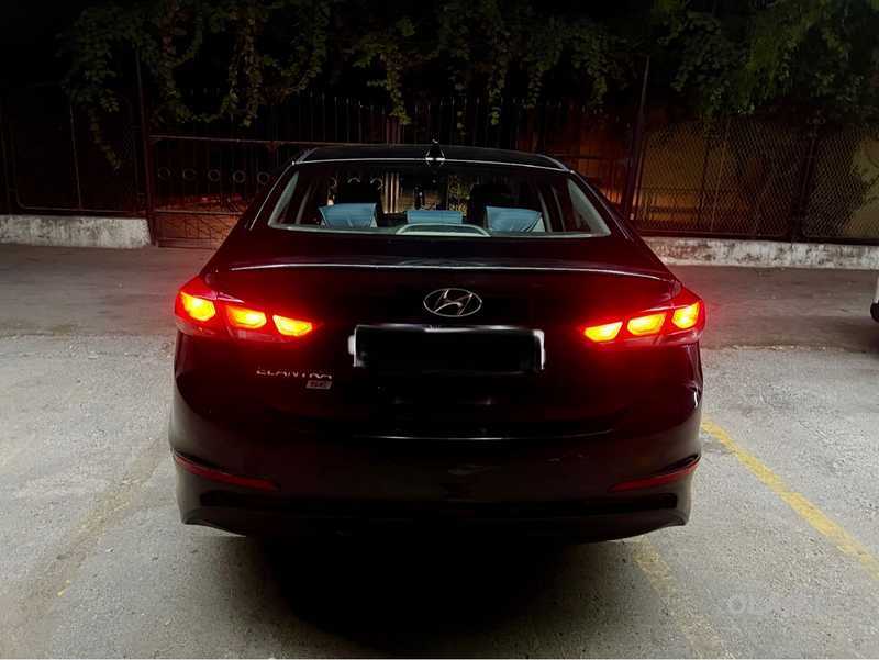 Hyundai Elantra,  2018