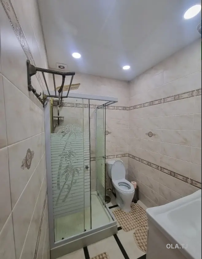 3 комнатная квартира, 1 этаж, 109 м²