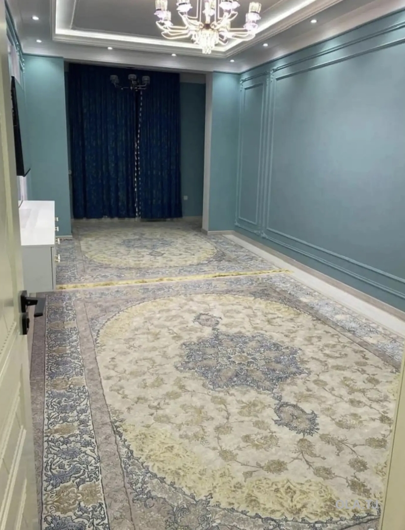 3 комнатная квартира, 8 этаж, 103 м²