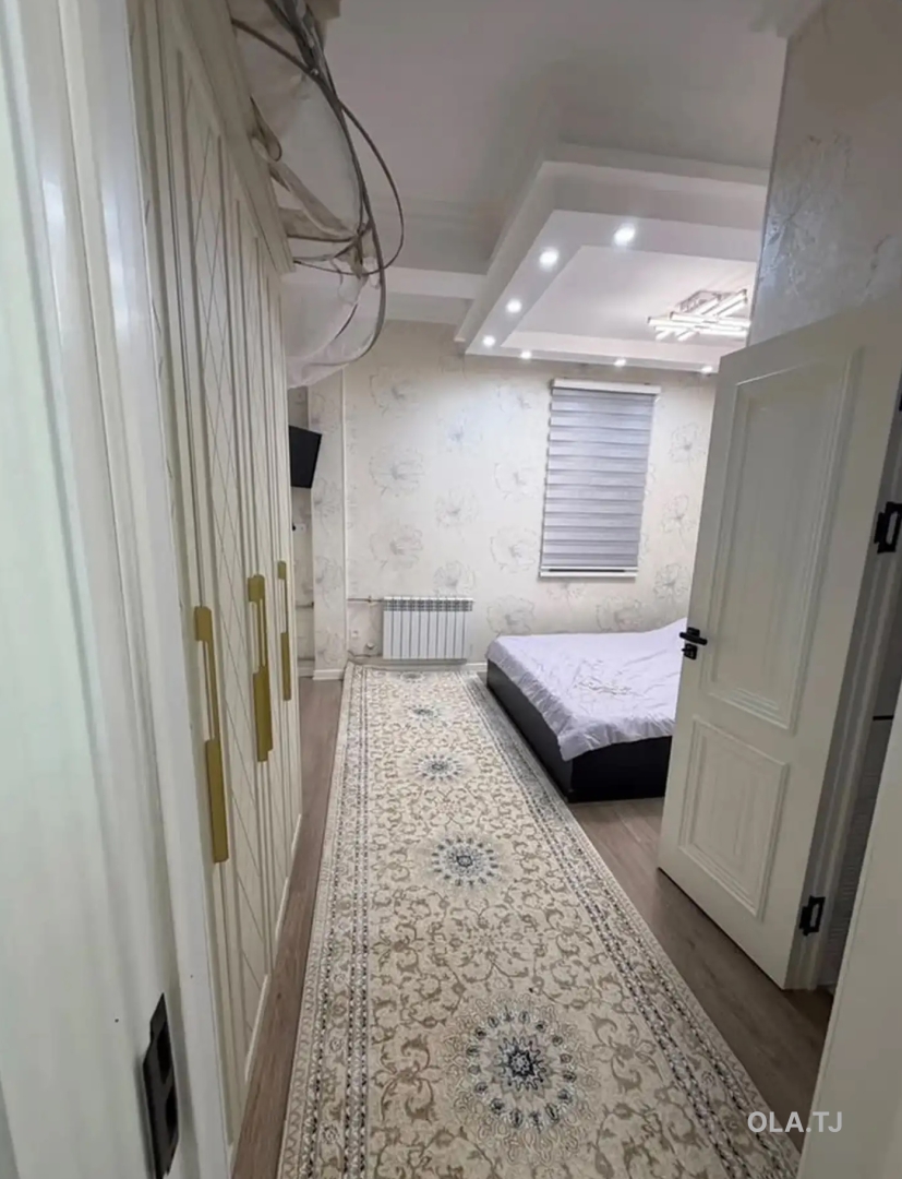 3 комнатная квартира, 5 этаж, 130 м²