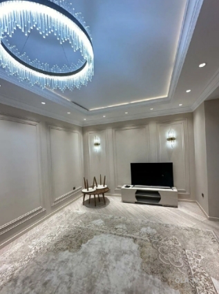 3 комнатная квартира, 8 этаж, 125 м²