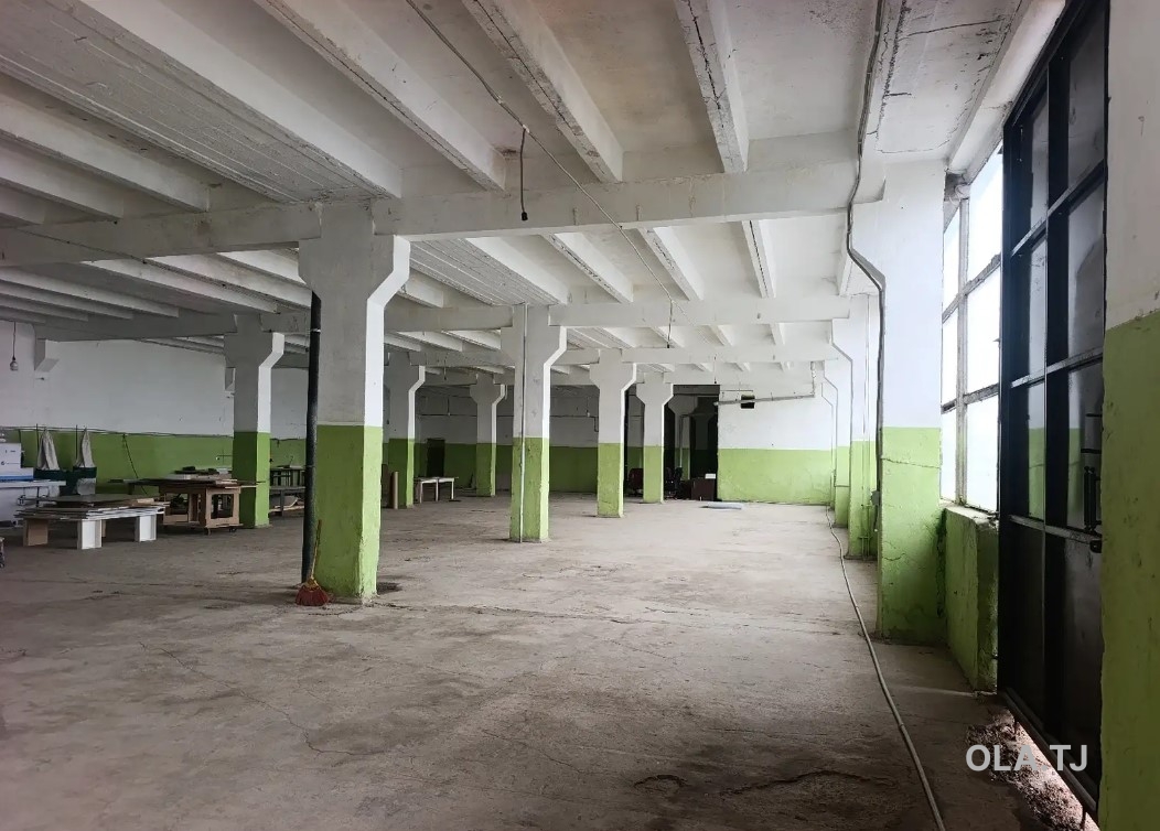 Помещение под свободное назначение, 550м²