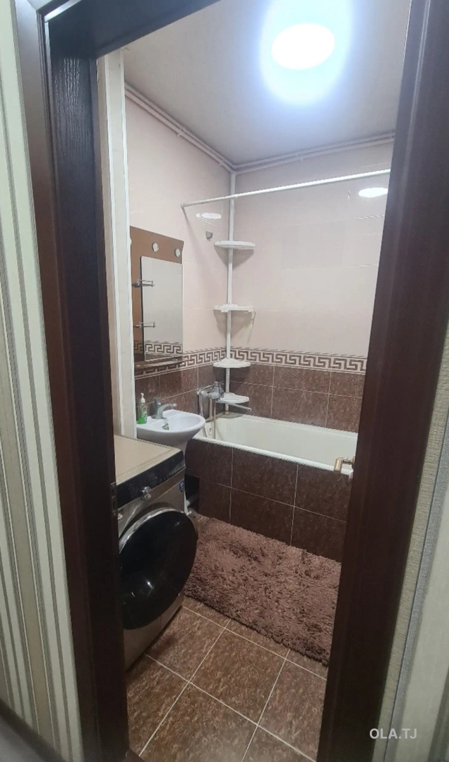 3 комнатная квартира, 3 этаж, 70 м²