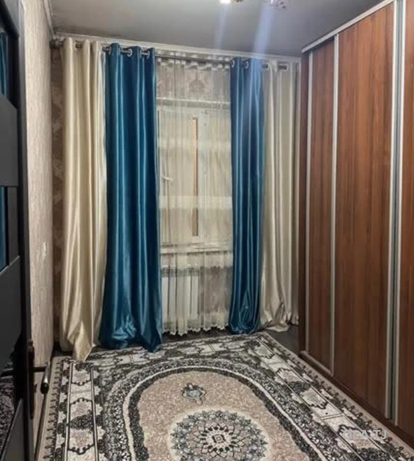 4 комнатная квартира, 9 этаж, 100 м²