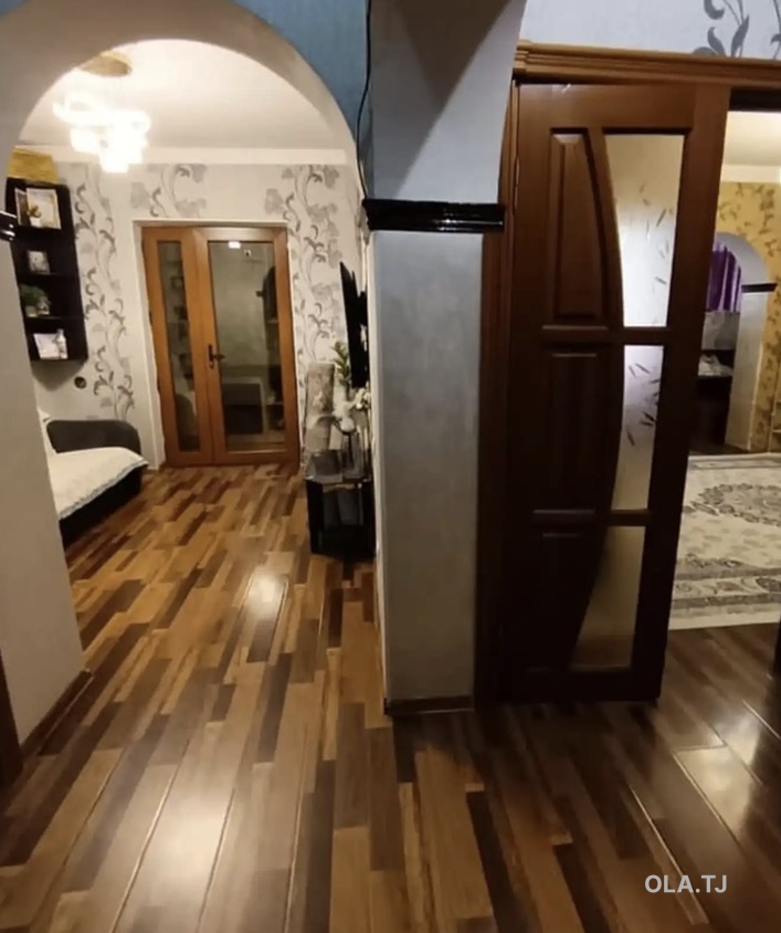 3 комнатная квартира, 3 этаж, 90 м²