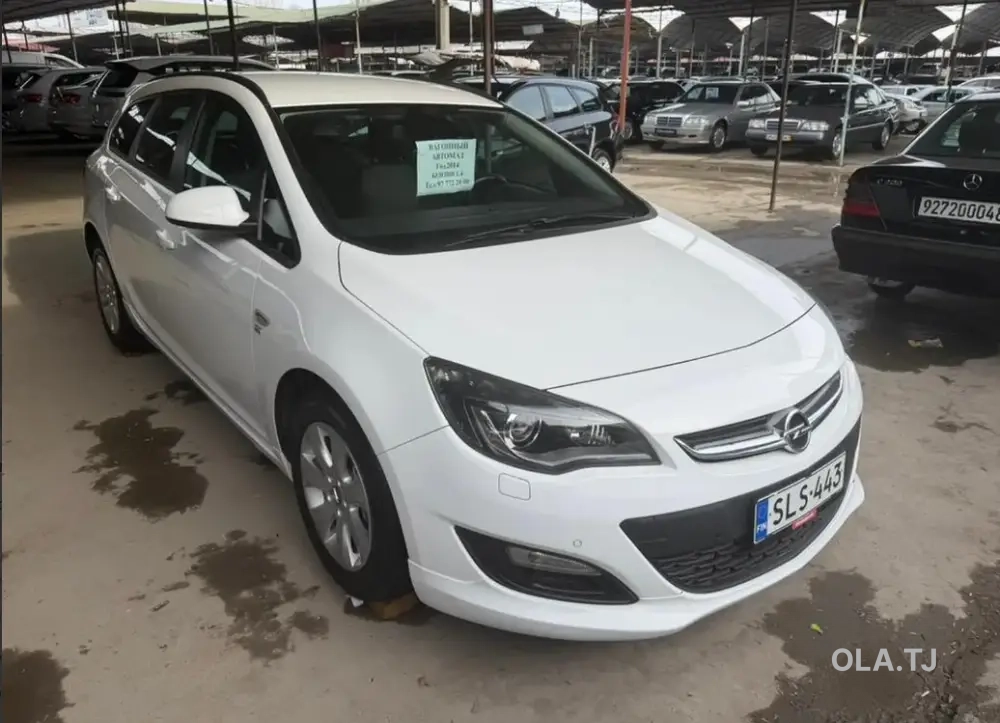 Opel Astra J,  2014