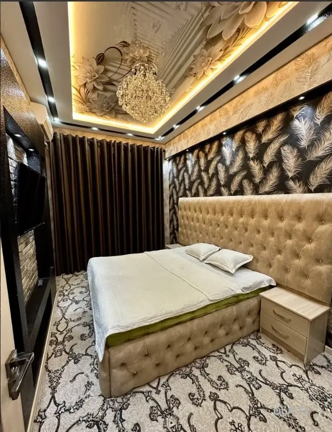3 комнатная квартира, 2 этаж, 100 м²