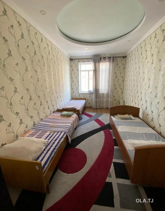 3 комнатная квартира, 2 этаж, 100 м²