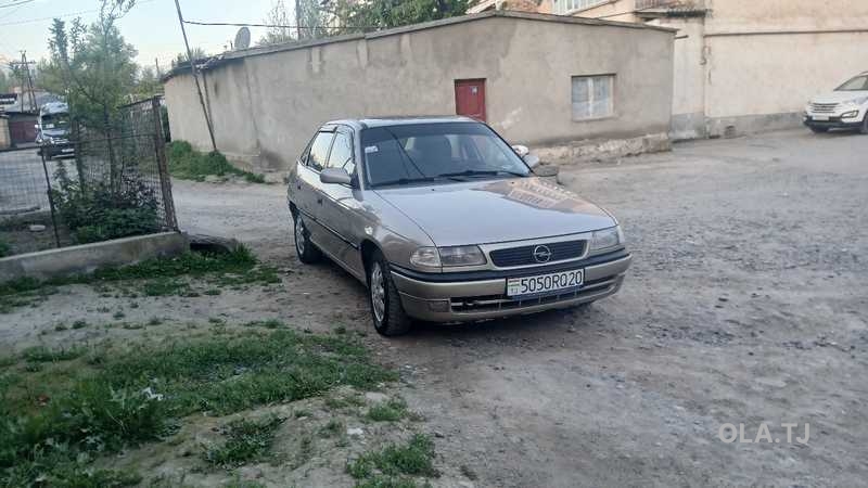 Opel Astra F,  1996