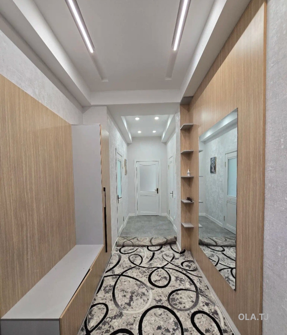 3 комнатная квартира, 1 этаж, 96 м²