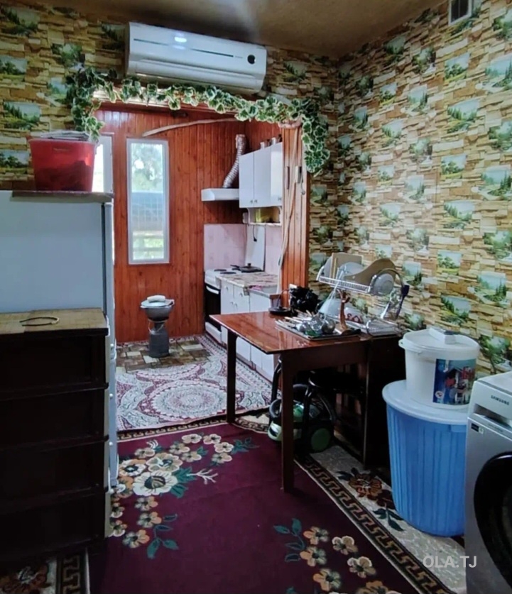 3 комнатная квартира, 3 этаж, 70 м²