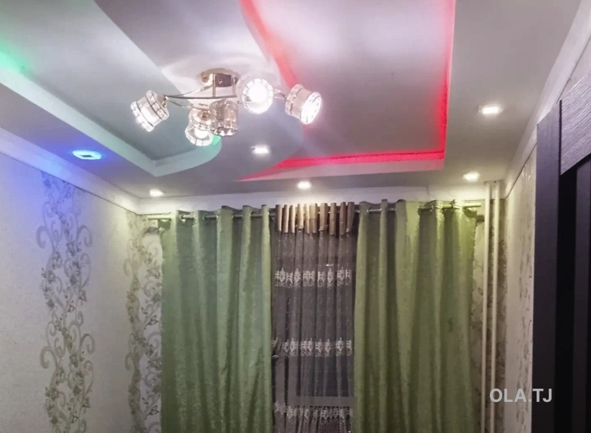 4 комнатная квартира, 1, 85 м²