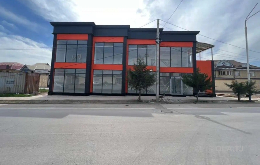 Офис в аренду, В бизнес-центре, 148 м²