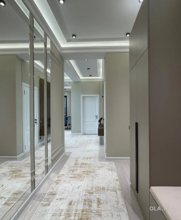 4 комнатная квартира, 3, 88 м²