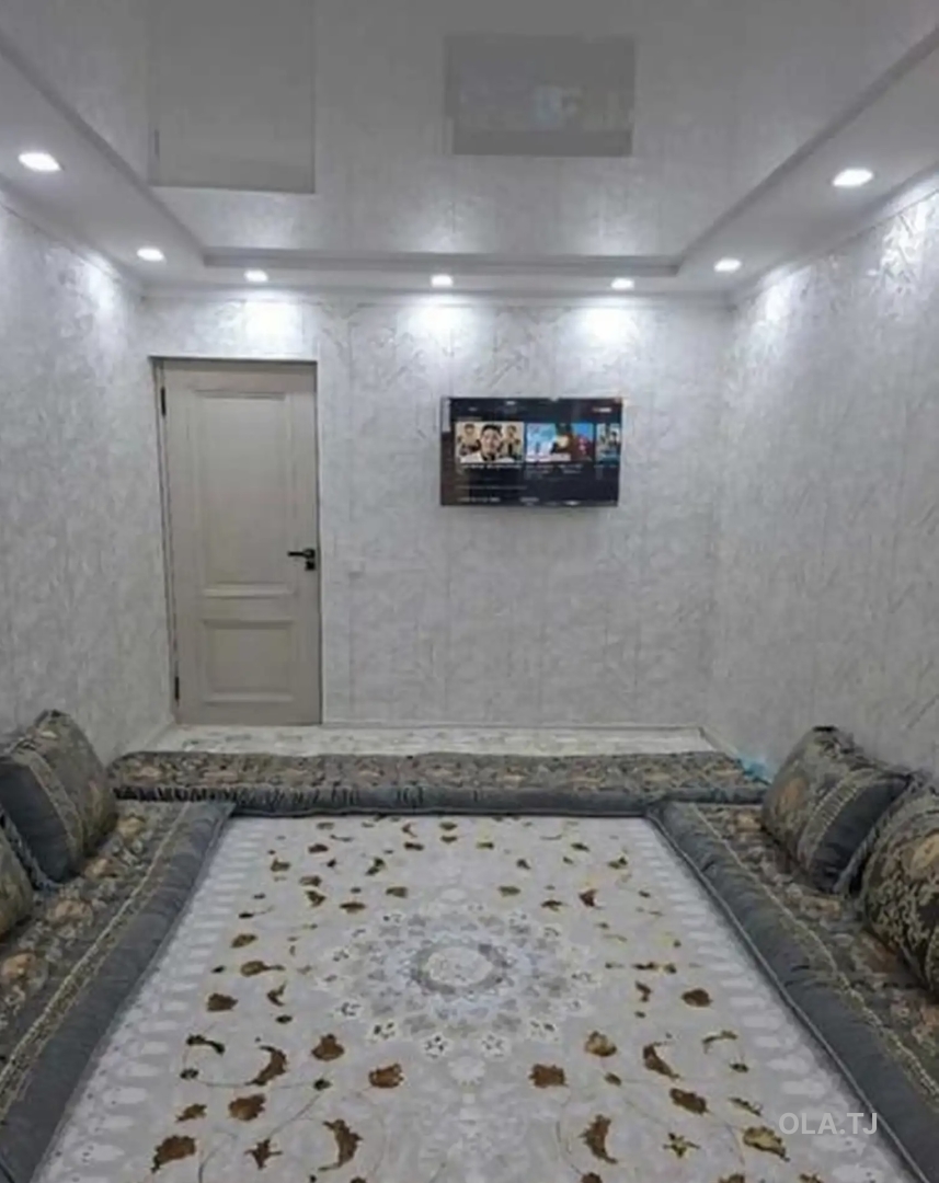 3 комнатная квартира, 2 этаж, 156 м²
