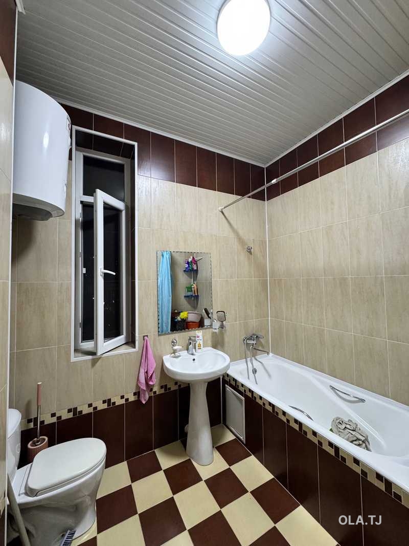 2 комнатная квартира, 8 этаж, 106 м²