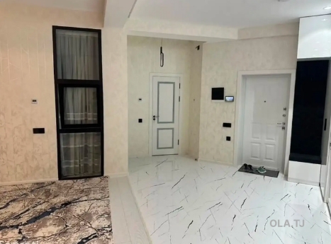 2 комнатная квартира, Цокольный этаж, 74 м²