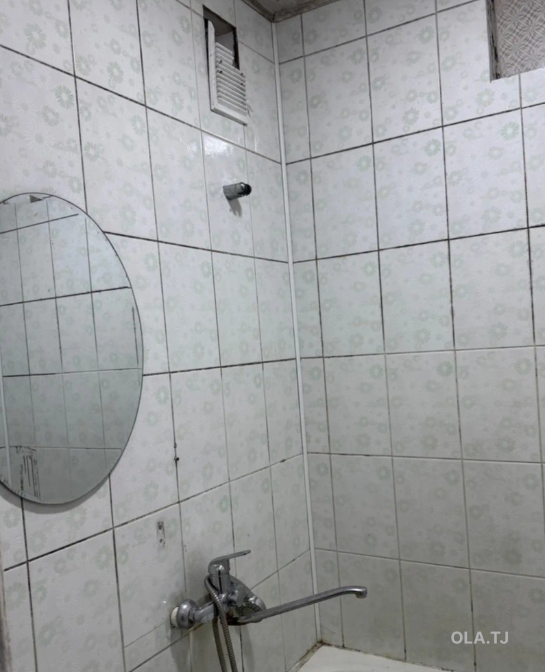 Комната в 2 комнатной квартире, 3/,