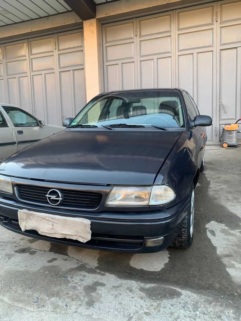 Opel Astra F,  1995