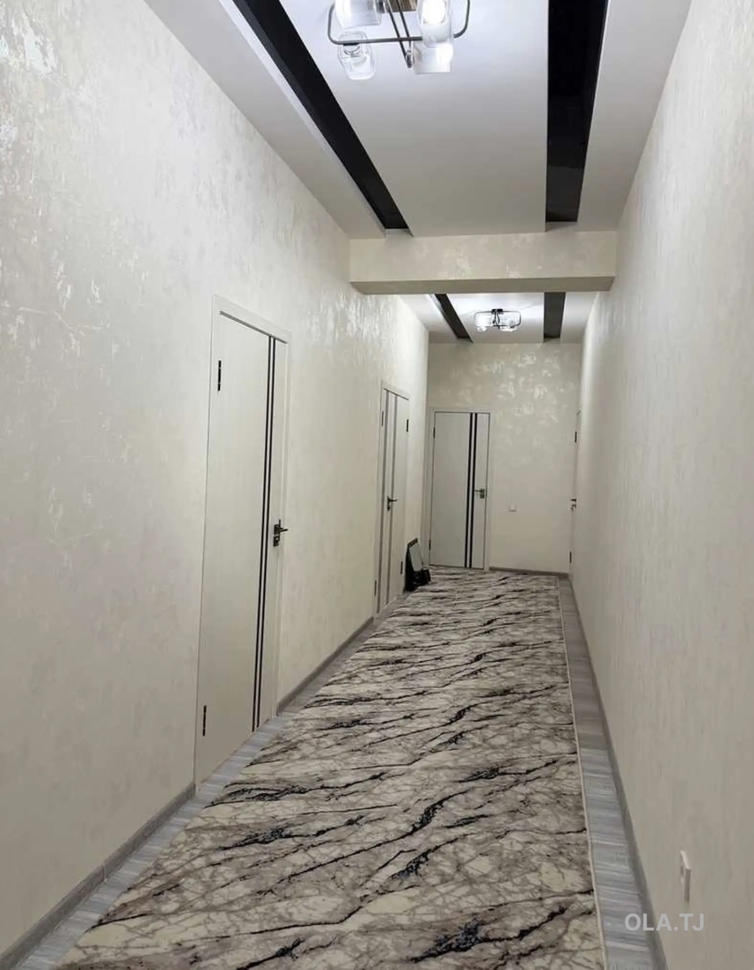 3 комнатная квартира, 9 этаж, 107 м²