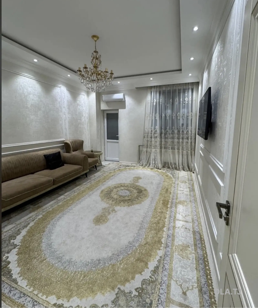 2 комнатная квартира, 10 этаж, 70 м²