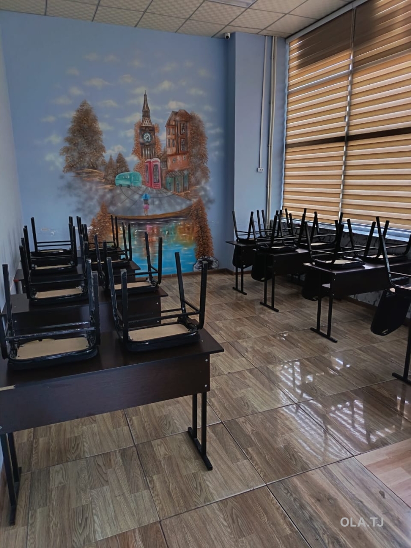 Офис в аренду, В жилом доме, 130 м²