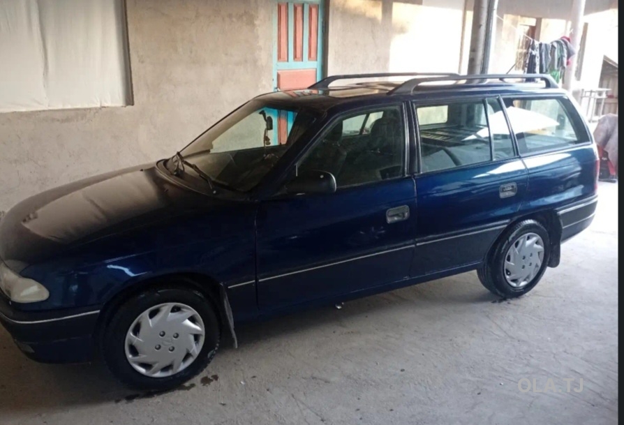 Opel Astra F,  1992