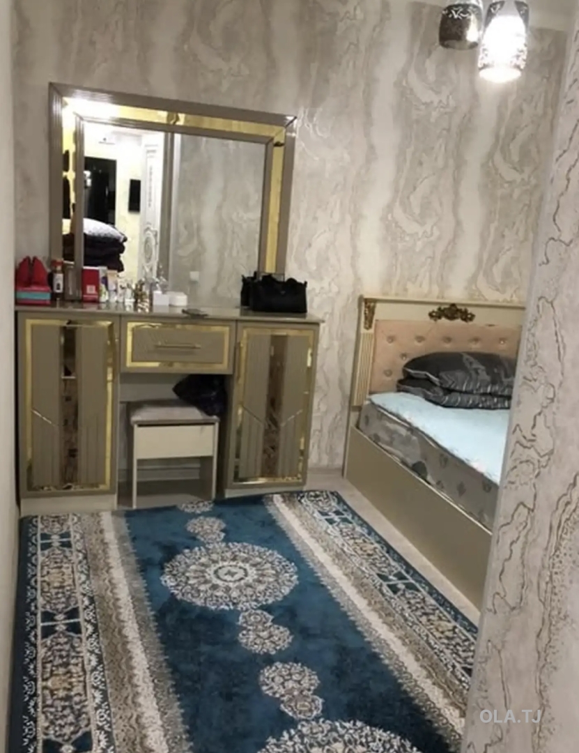 3 комнатная квартира, 1 этаж, 91 м²