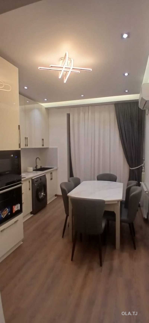 3 комнатная квартира, 4 этаж, 91 м²