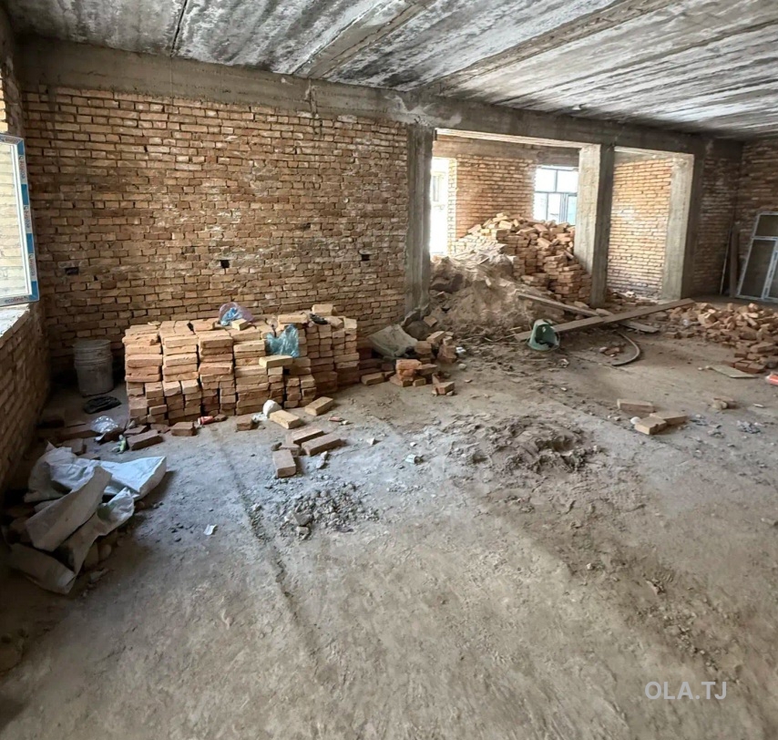 3 комнатная квартира, 1 этаж, 75 м²
