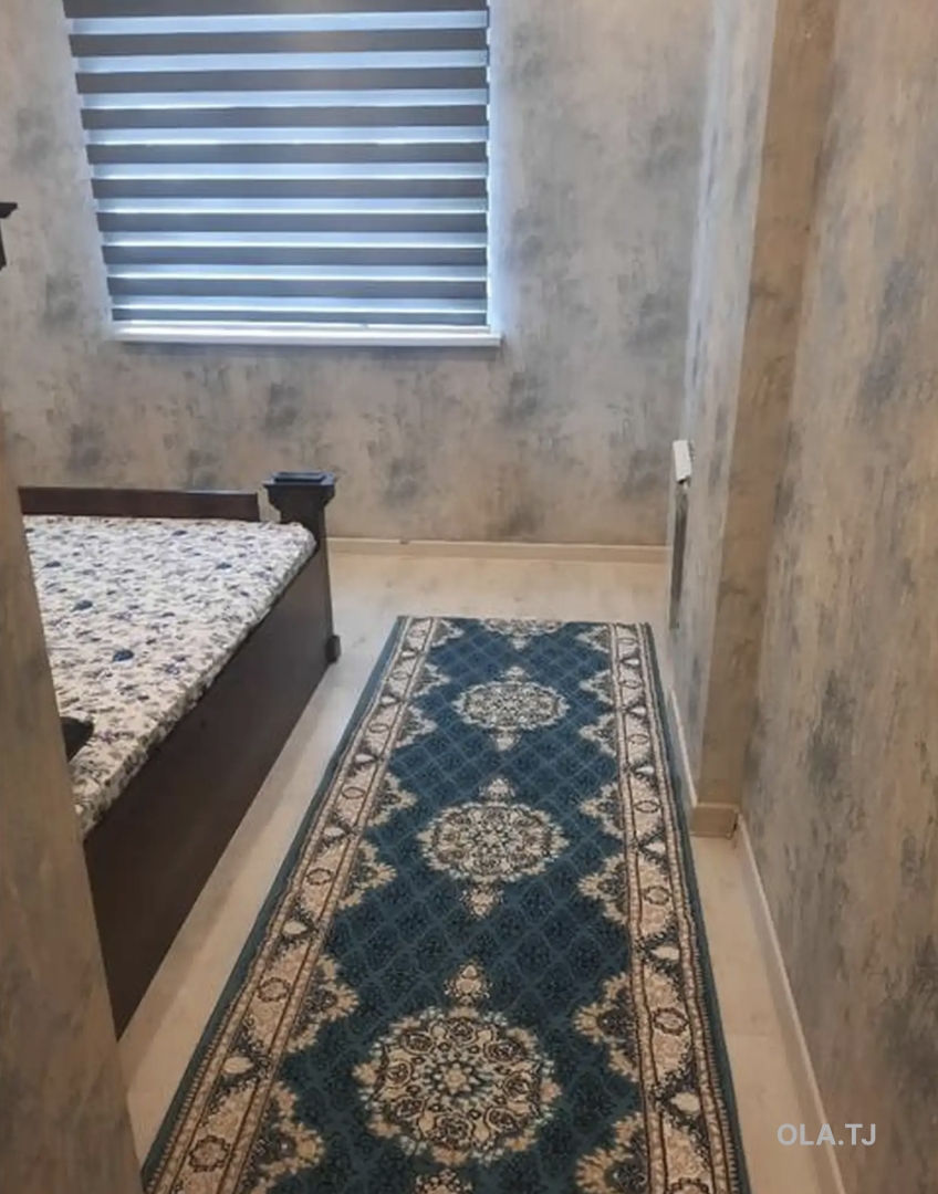 3 комнатная квартира, 2 этаж, 80 м²