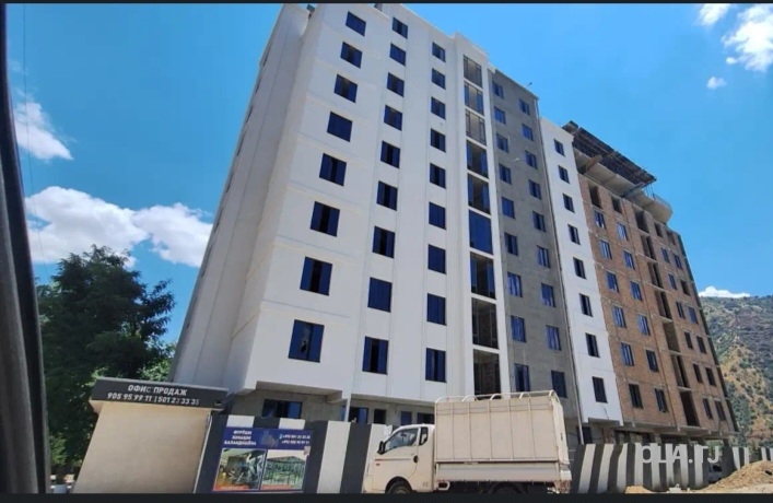 3 комнатная квартира, 7 этаж, 77 м²