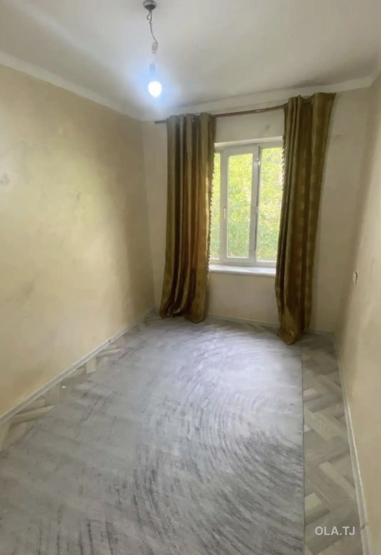 3 комнатная квартира, 3 этаж, 80 м²