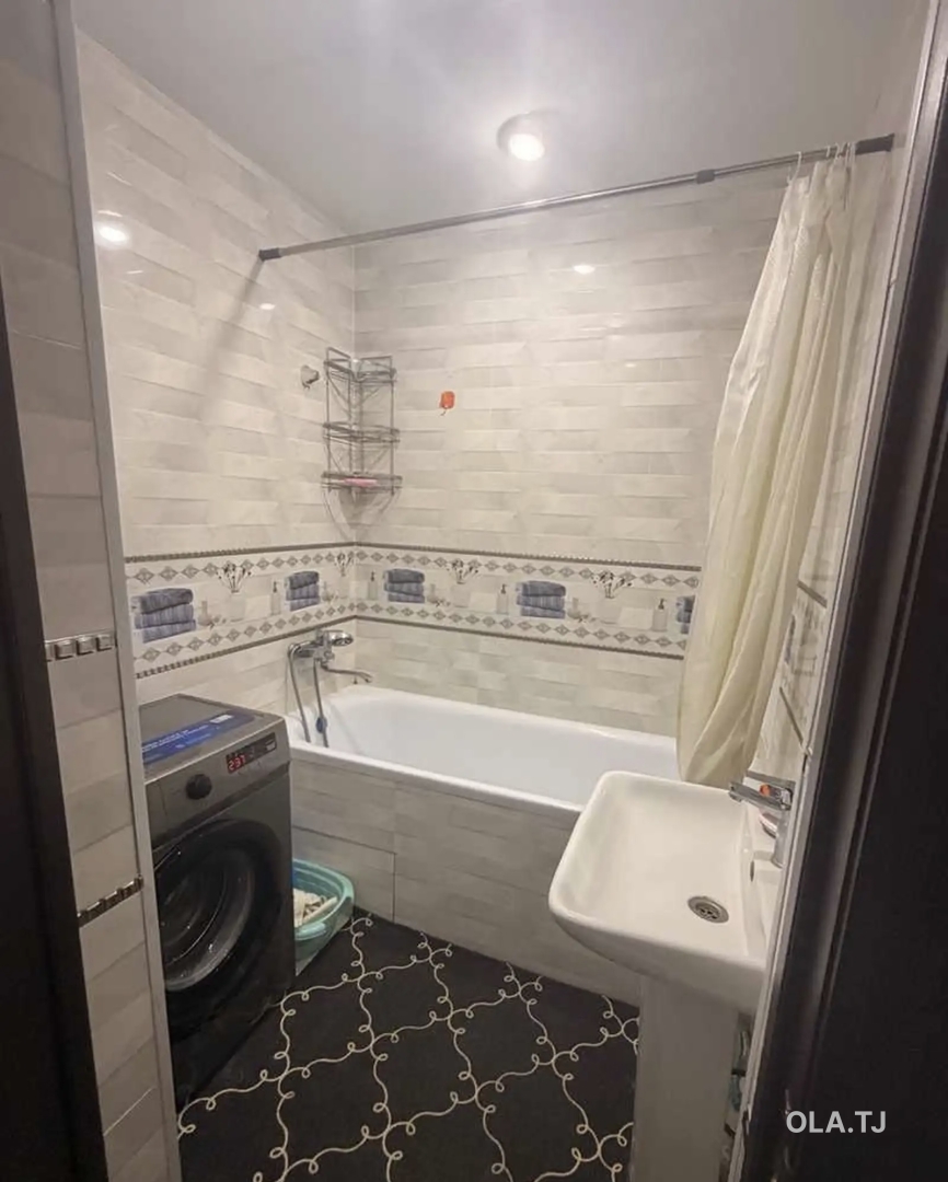 3 комнатная квартира, 7 этаж, 60 м²