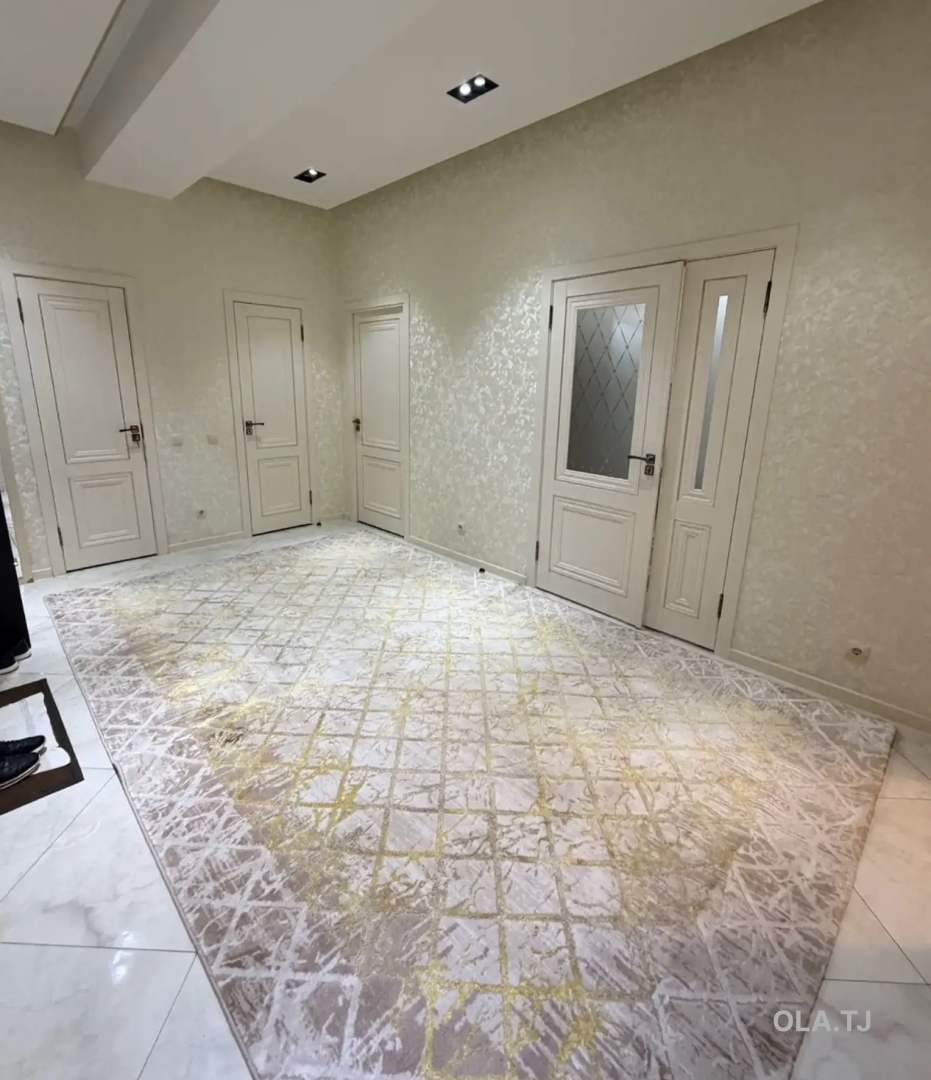 3 комнатная квартира, 10 этаж, 105 м²