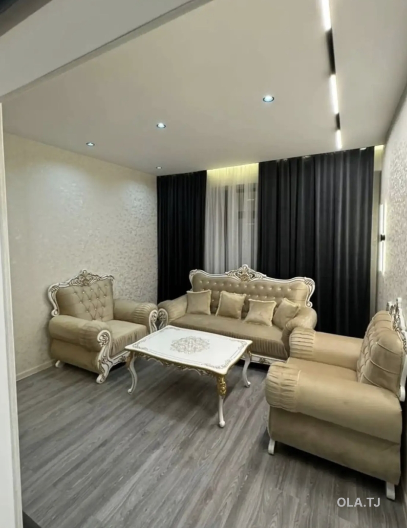 2 комнатная квартира, 18 этаж, 80 м²