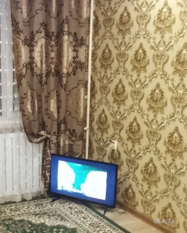 4 комнатная квартира, 1, 85 м²