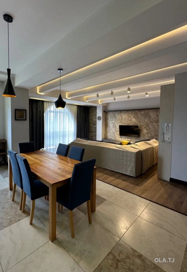 6 комнатная квартира, 10 этаж, 270 м²