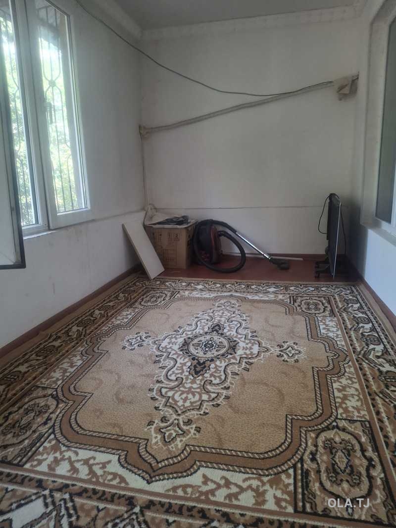 2 комнатная квартира, 2 этаж, 50 м²