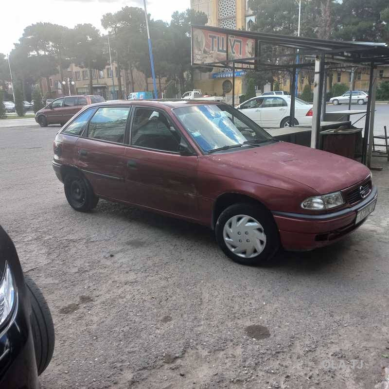 Opel Astra F,  1995