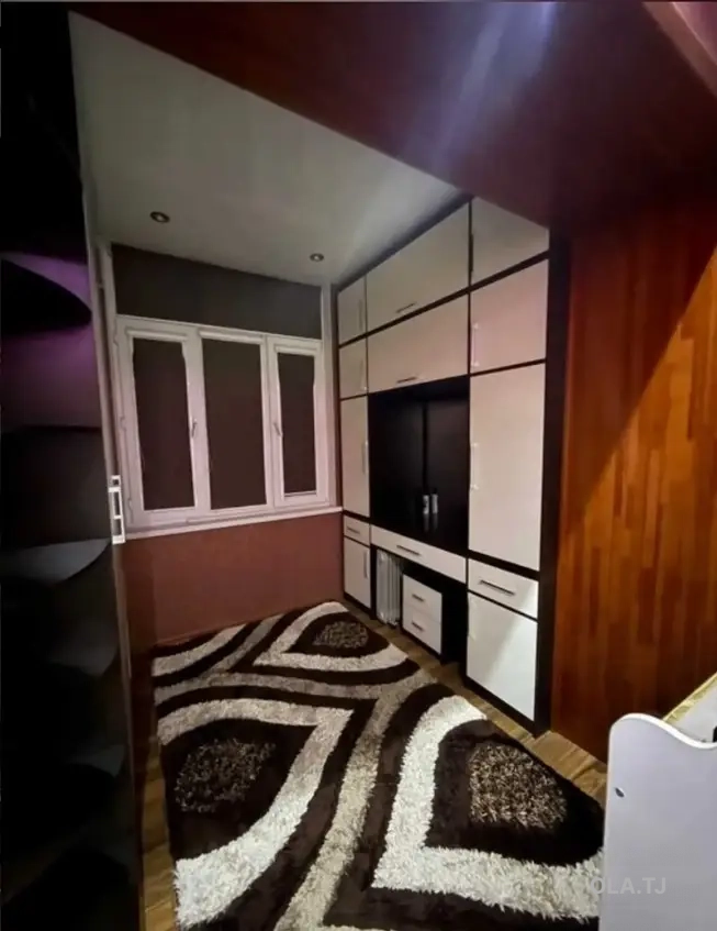 4 комнатная квартира, 2 этаж, 120 м²