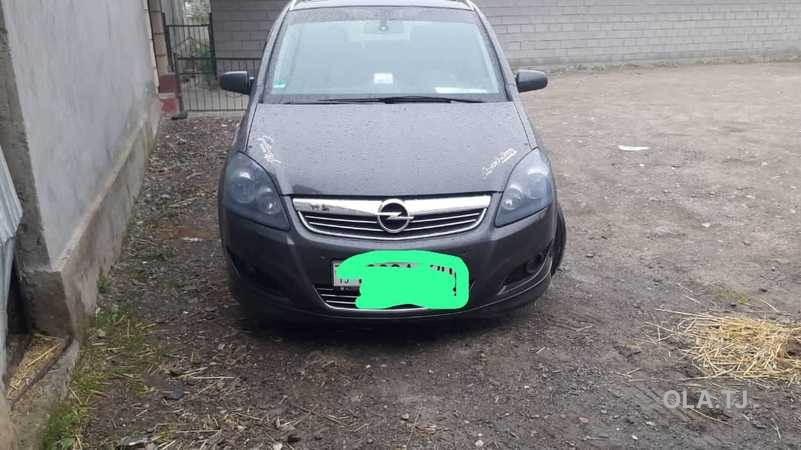 Opel Zafira,  2009