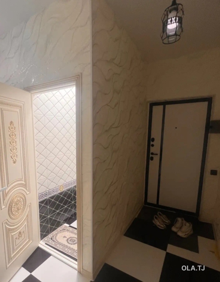 3 комнатная квартира, 2 этаж, 70 м²