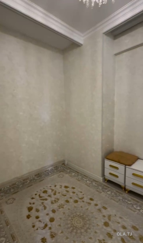 3 комнатная квартира, 10 этаж, 72 м²
