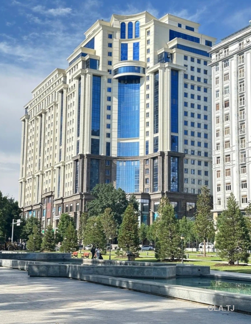 Офис в аренду, В бизнес-центре, 54 м²